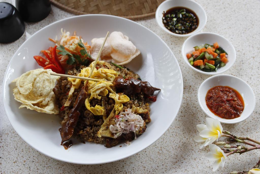 The Kayana Villa Seminyak Eksteriør billede