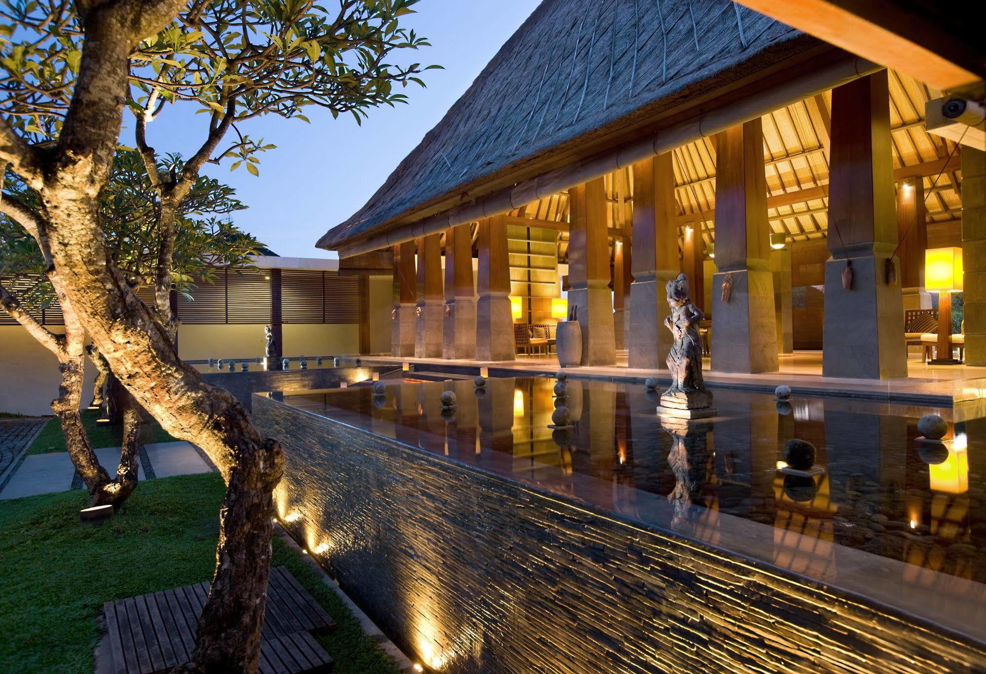 The Kayana Villa Seminyak Eksteriør billede